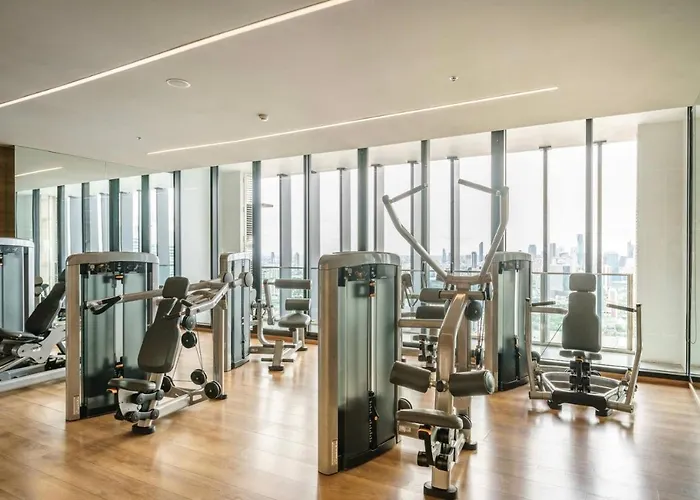 公寓式飯店 Sky Pool,wi-fi,netflix, Bts Phromphong Station 曼谷