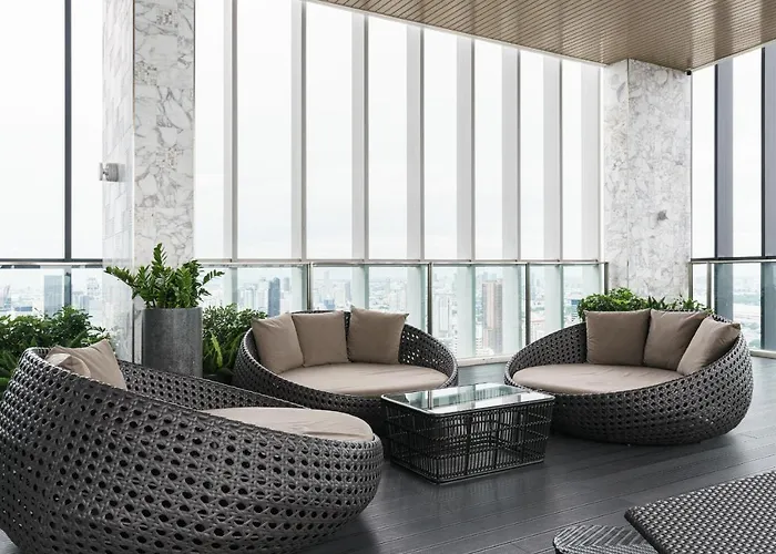 Sky Pool,wi-fi,netflix, Bts Phromphong Station 公寓式飯店